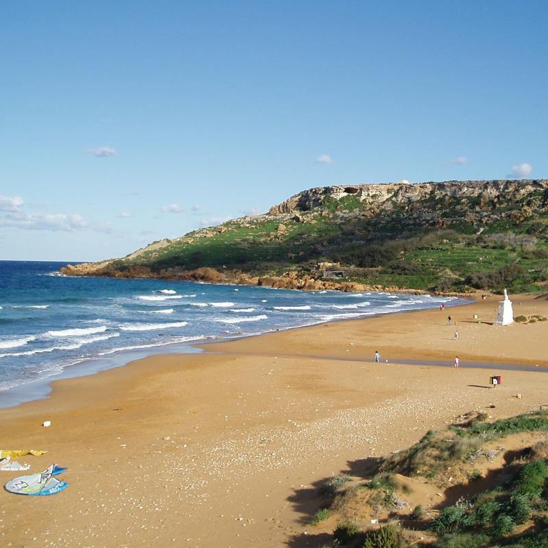 Ramla Ħamra Bay